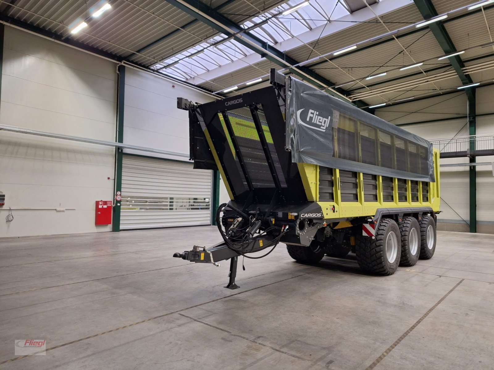 Häcksel Transportwagen des Typs Fliegl CARGOS HTW760Business-Tridem, Gebrauchtmaschine in Kirchdorf bei Haag (Oberbayern) (Bild 9)