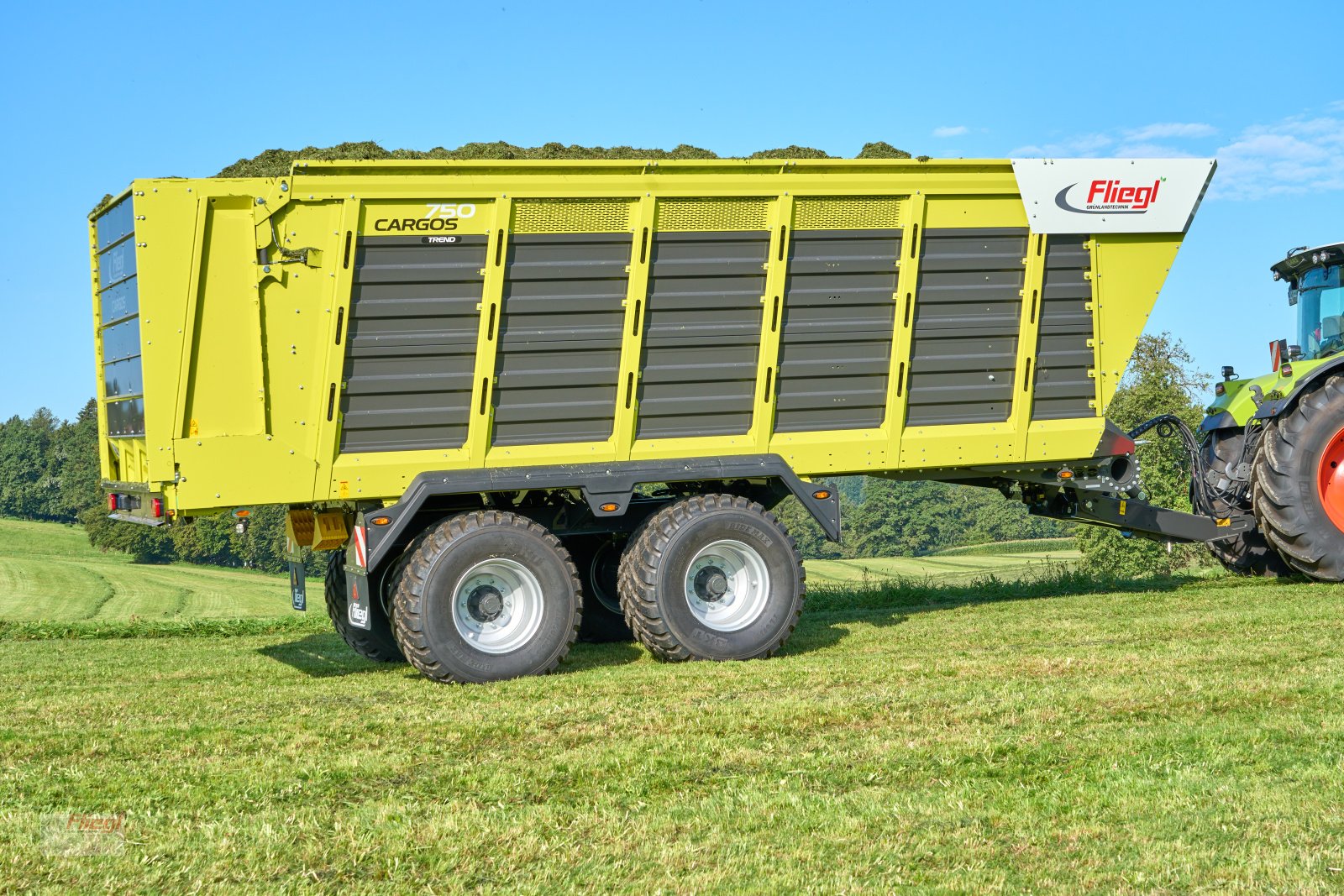 Häcksel Transportwagen типа Fliegl HTW 750, Gebrauchtmaschine в Kirchdorf bei Haag (Oberbayern) (Фотография 1)