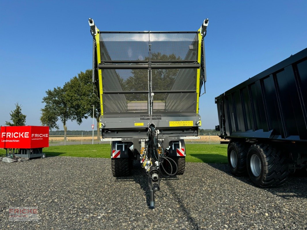 Häcksel Transportwagen des Typs Kaweco Radium 250 S, Neumaschine in Bockel - Gyhum (Bild 2)