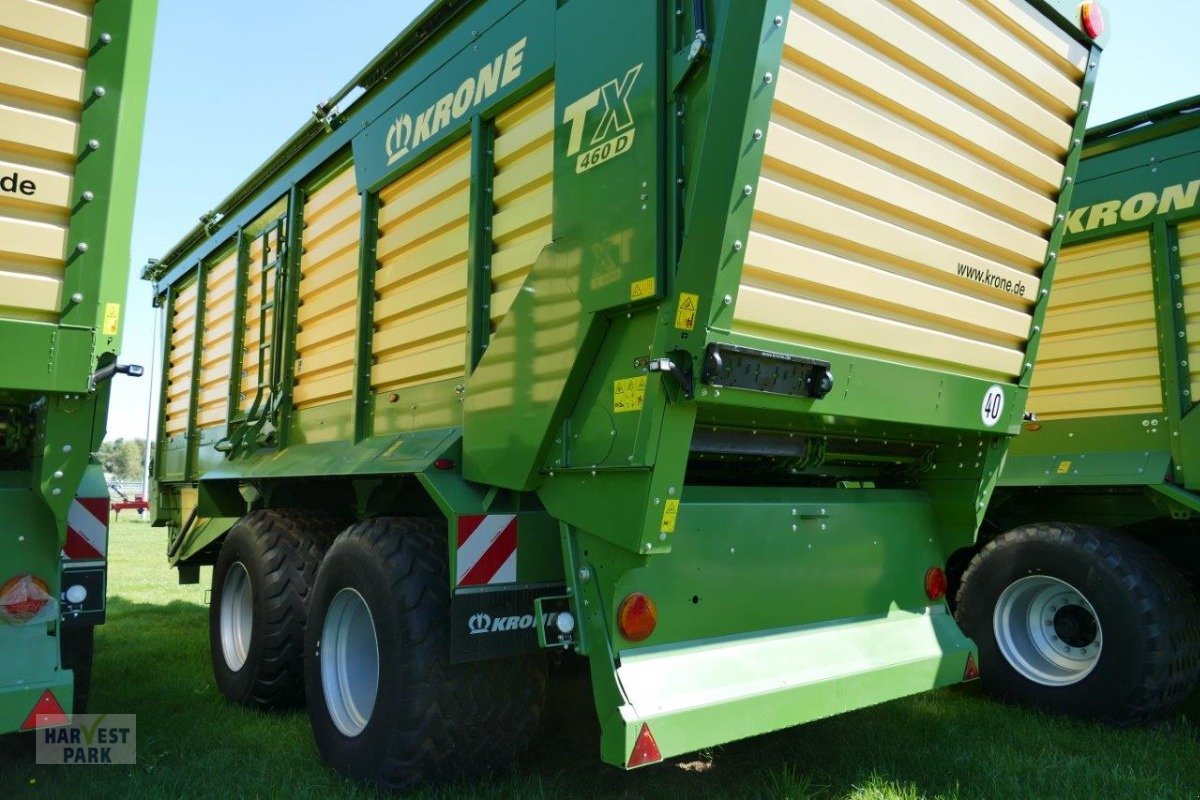 Häcksel Transportwagen des Typs Krone TX 460 D, Neumaschine in Emsbüren (Bild 3)