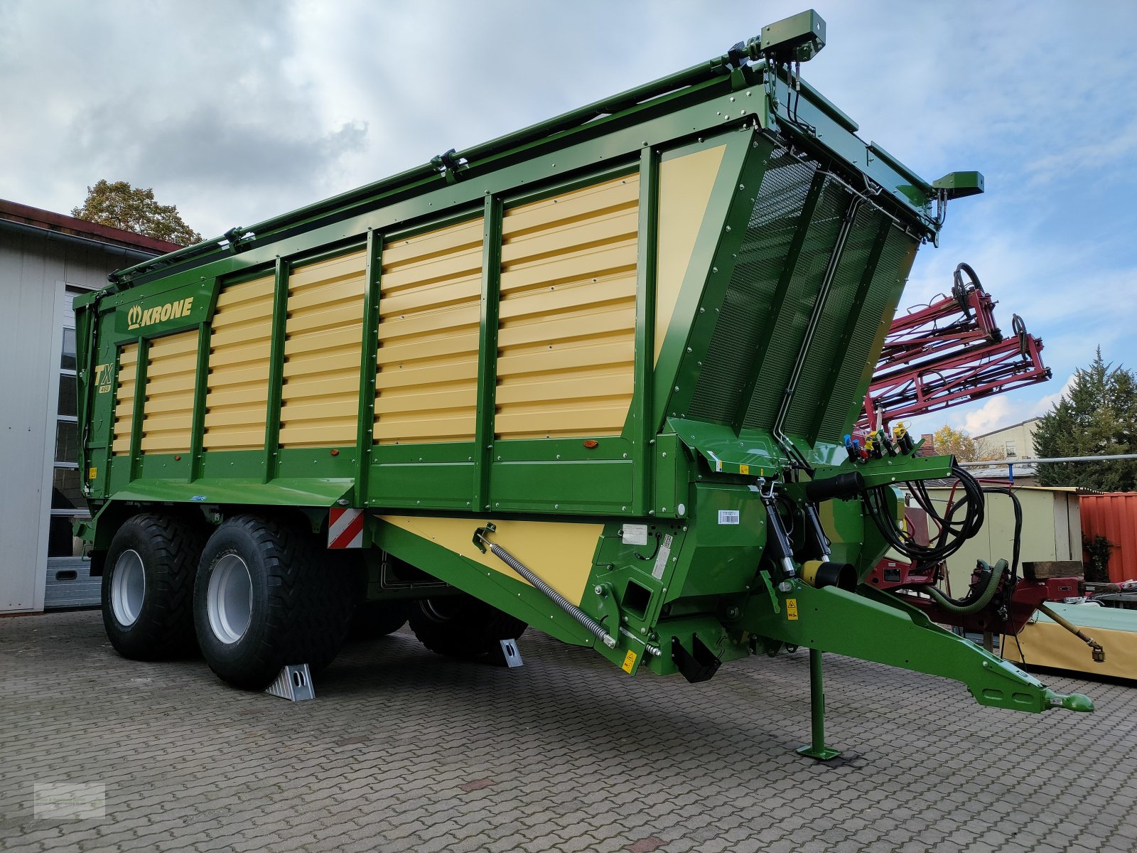 Häcksel Transportwagen Türe ait Krone TX 460, Neumaschine içinde Genthin (resim 1)