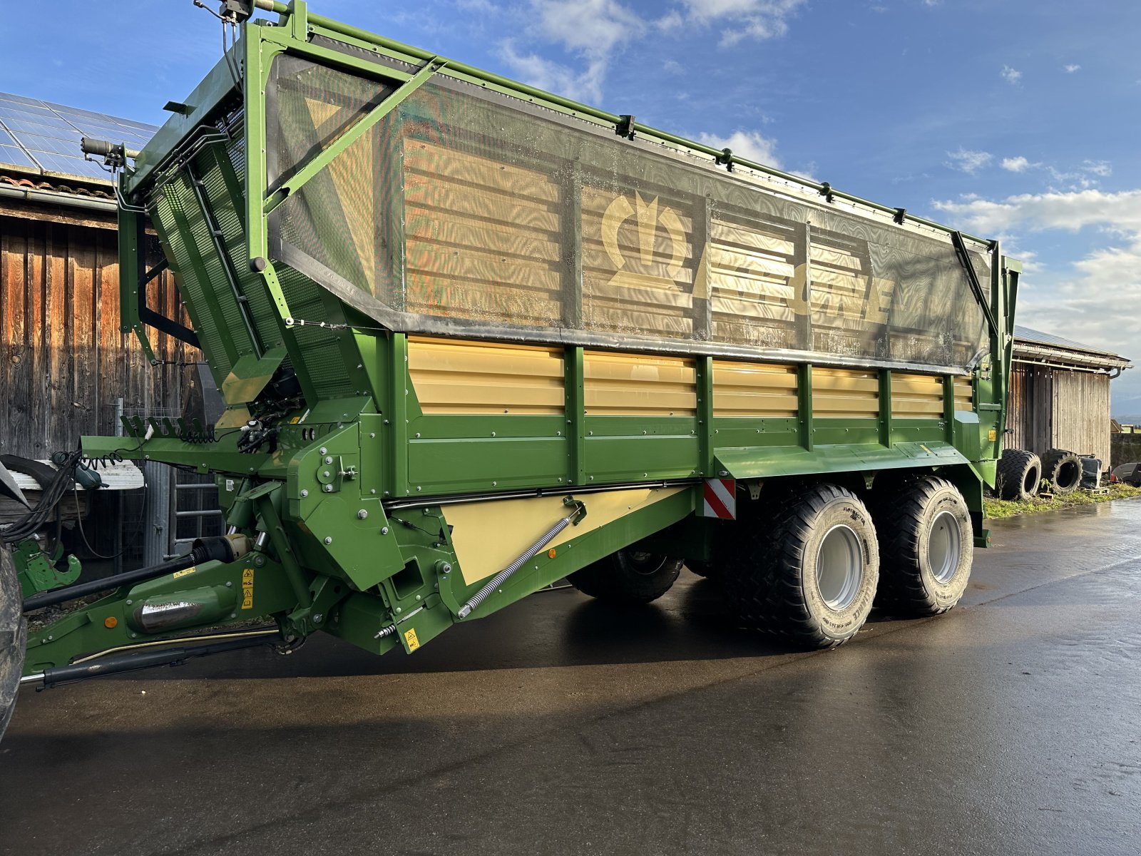 Häcksel Transportwagen del tipo Krone TX 460, Gebrauchtmaschine en Feldkirchen - Westerham (Imagen 1)