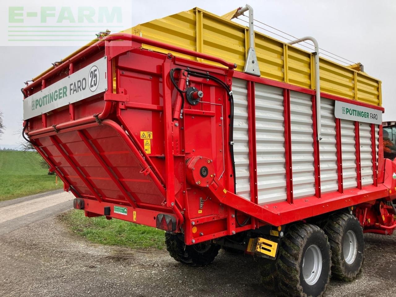 Häcksel Transportwagen del tipo Pöttinger Faro 3510 D, Gebrauchtmaschine In REDLHAM (Immagine 5)