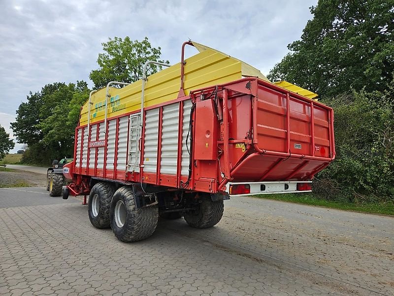 Häcksel Transportwagen van het type Pöttinger Jumbo 6600 mit Dosierwalzen "wenig gelaufen", Gebrauchtmaschine in Honigsee (Foto 7)