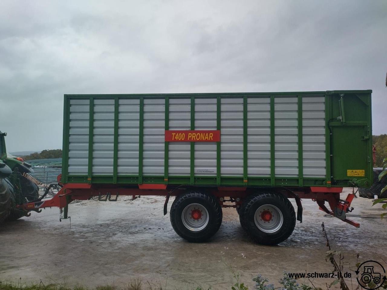 Häcksel Transportwagen des Typs PRONAR T 400, Gebrauchtmaschine in Aspach (Bild 4)