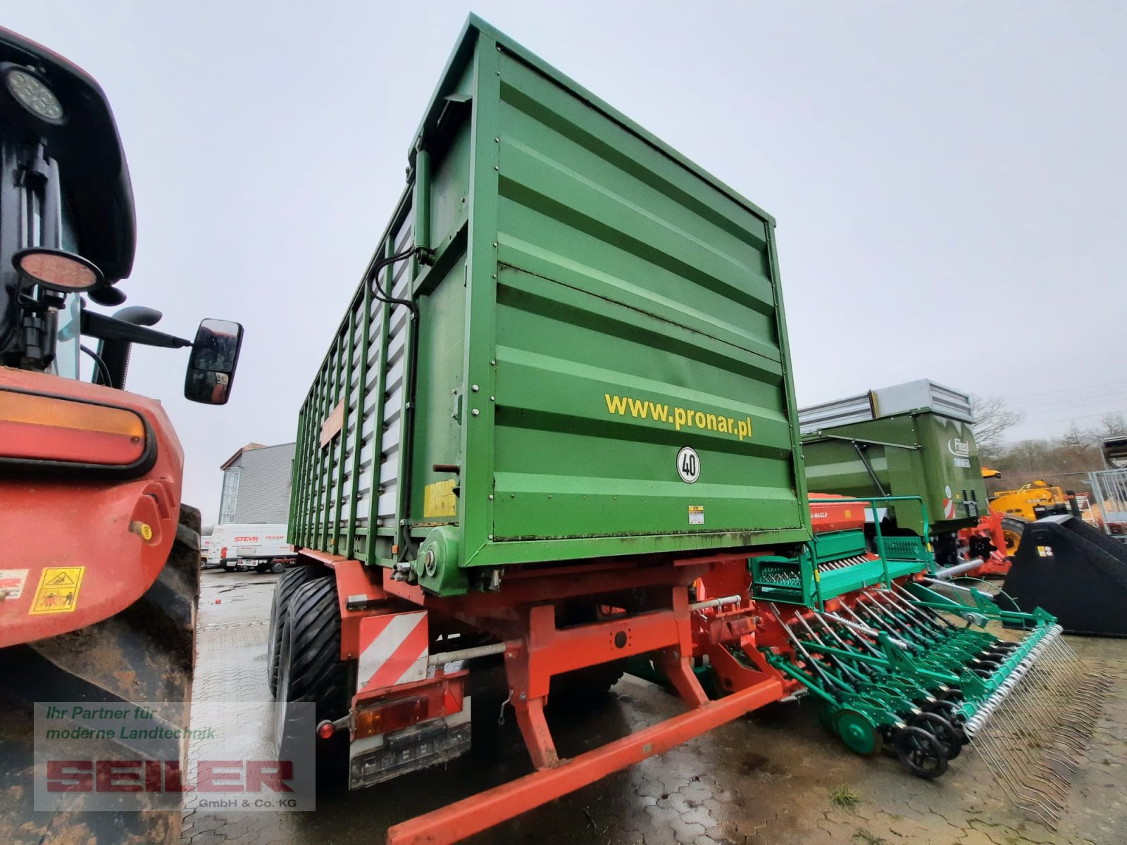 Häcksel Transportwagen des Typs PRONAR T400 Häckseltransportwagen 40m³, Gebrauchtmaschine in Ansbach (Bild 3)