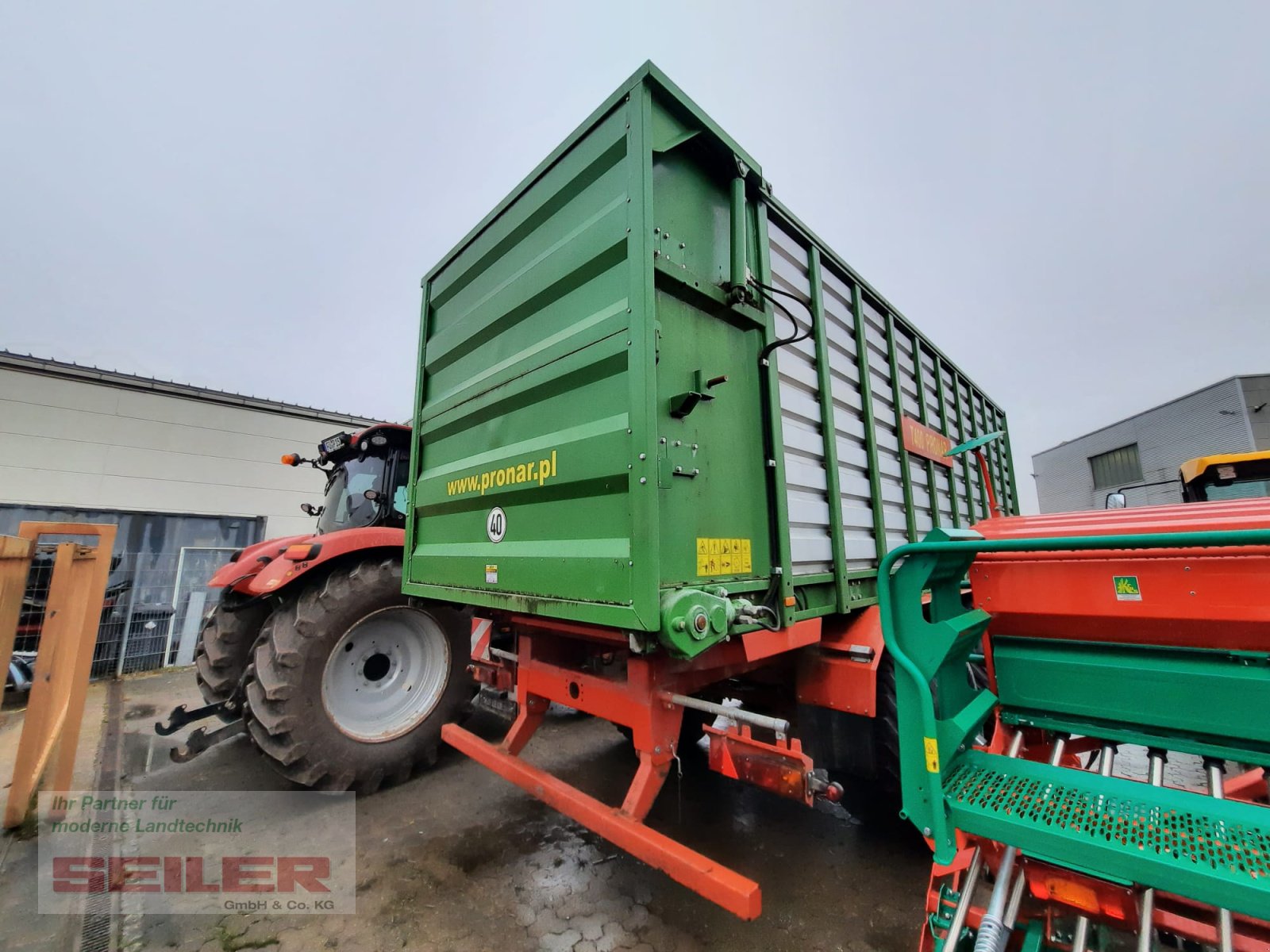 Häcksel Transportwagen des Typs PRONAR T400 Häckseltransportwagen 40m³, Gebrauchtmaschine in Ansbach (Bild 4)