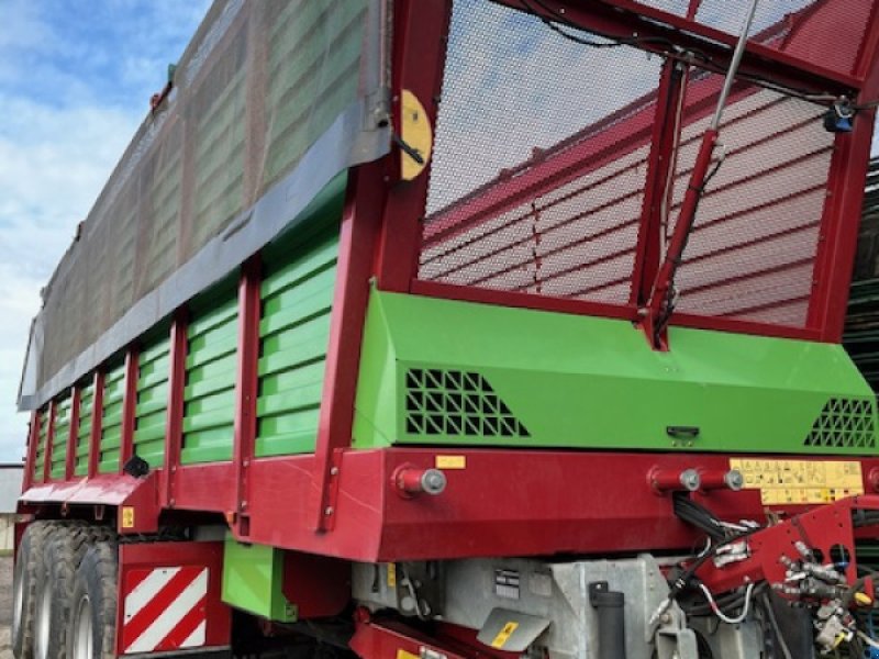 Häcksel Transportwagen du type Strautmann Giga-Trailer 5402, Gebrauchtmaschine en Eldingen (Photo 1)