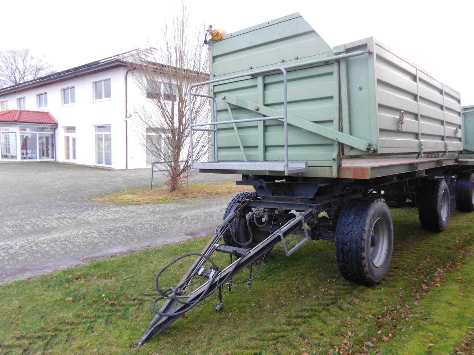 Häckselwagen van het type Fortschritt SMLA 16.40 Häckselwagen 16 to. Zweiseitenkipper Universalaufbau mit Plane, wie HW 80, kein Conow, Gebrauchtmaschine in Wagenfeld (Foto 4)