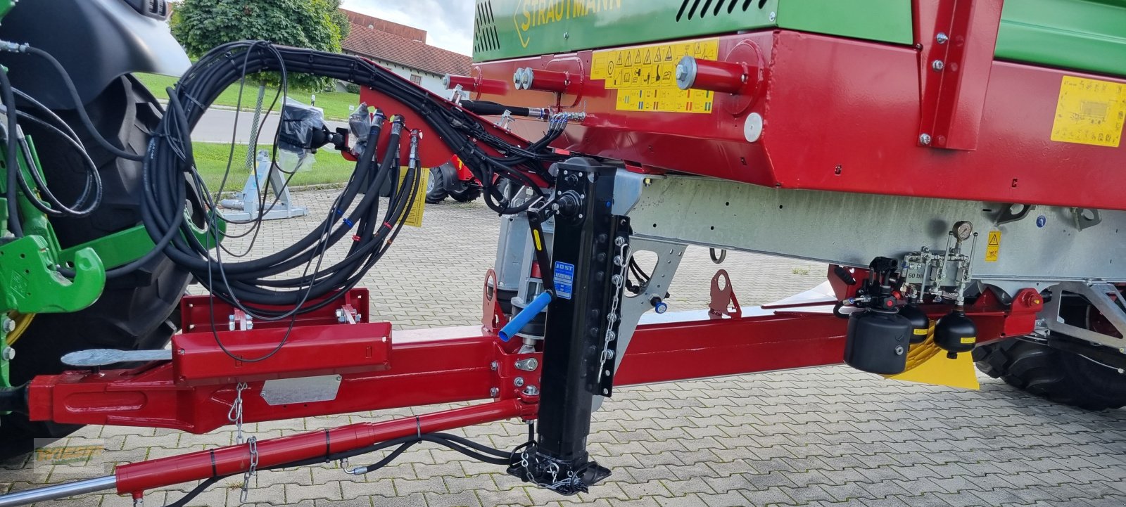 Häckselwagen des Typs Strautmann Giga-Trailer 460, Neumaschine in Frauenneuharting (Bild 13)