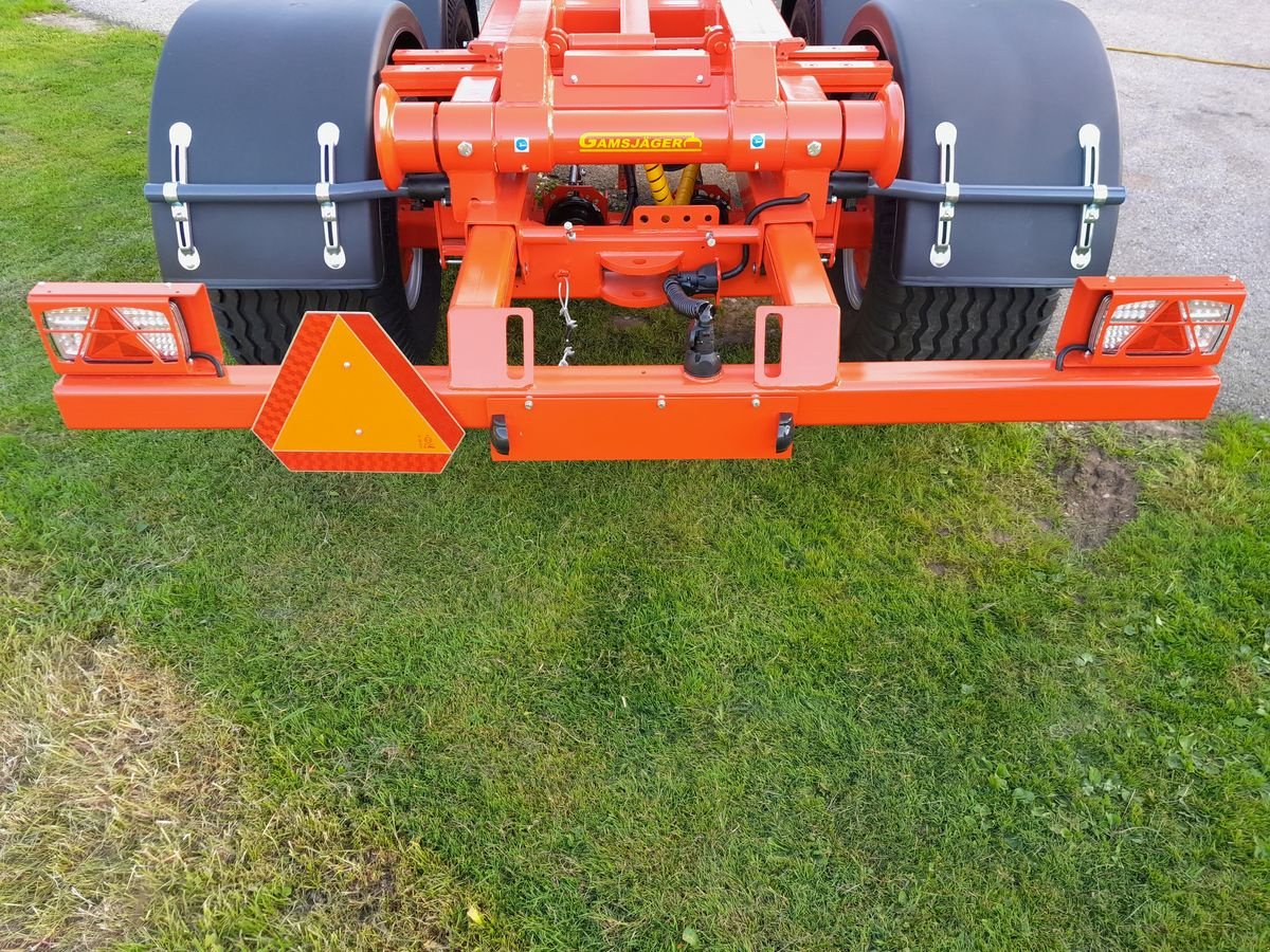 Hakenwagen del tipo BigAb 12-15, Neumaschine en Gosau am Dachstein (Imagen 11)