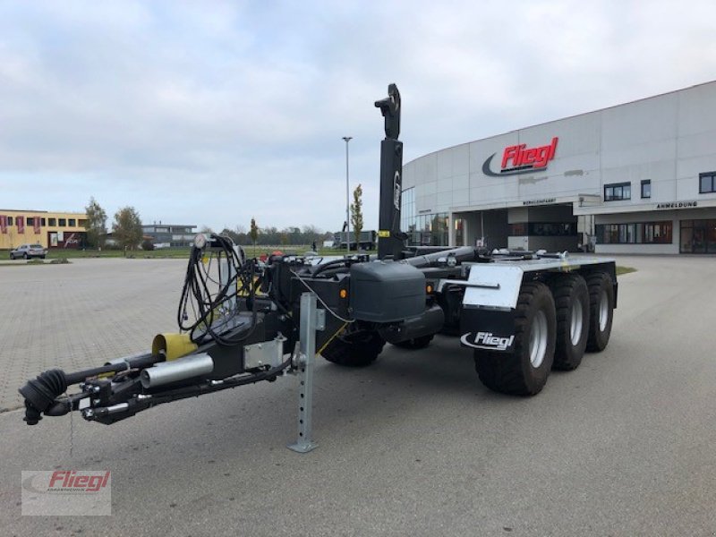 Hakenwagen tipa Fliegl HKL 29, Neumaschine u Mühldorf