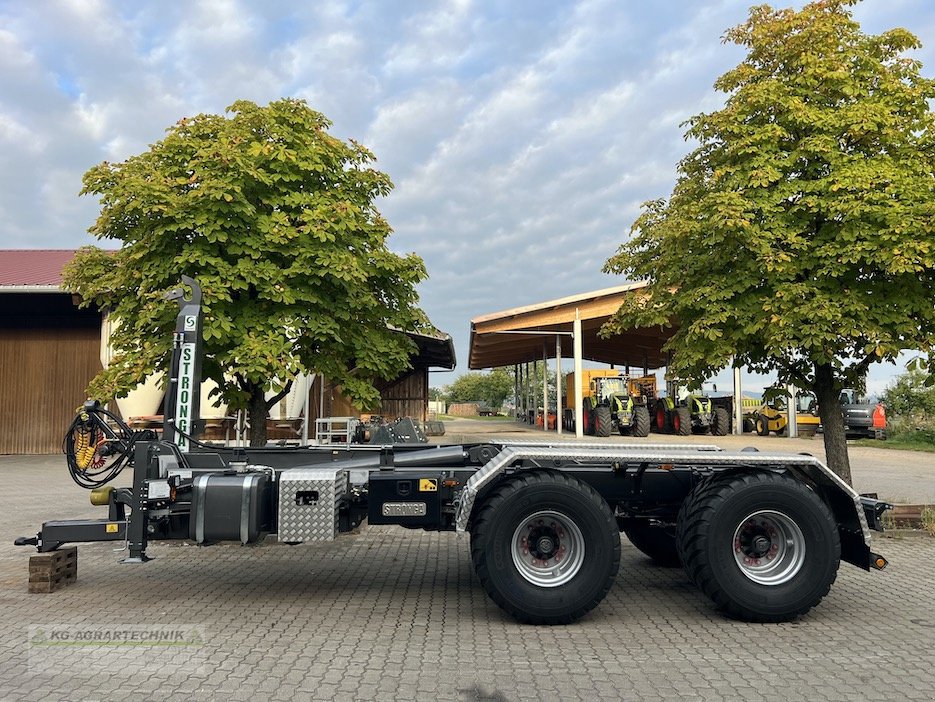 Hakenwagen tip Stronga HookLoada HL210 DT AKTION!, Neumaschine in Langensendelbach (Poză 2)