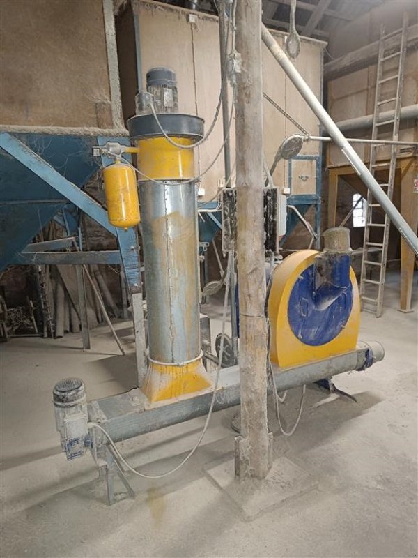 Hammermühle типа Skiold DM 6, 15 kW med støvsuger, Gebrauchtmaschine в Egtved (Фотография 2)