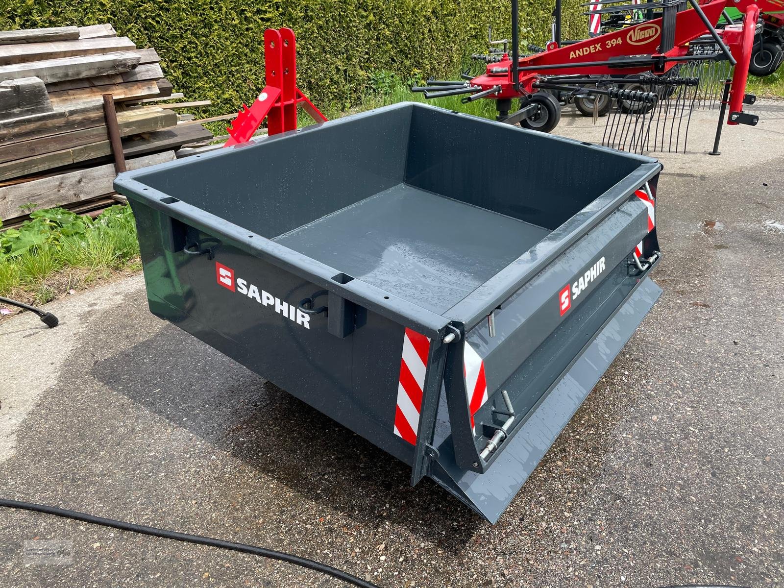 Heckcontainer typu Saphir TLH 150, Neumaschine w Traunreut (Zdjęcie 1)