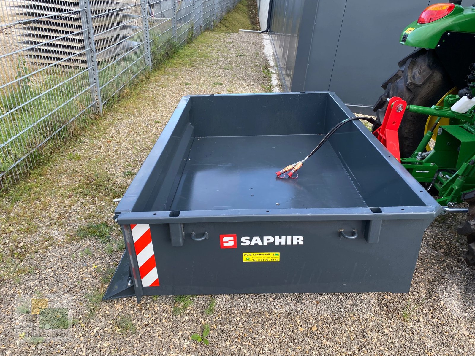 Heckcontainer des Typs Saphir TLH 200, Gebrauchtmaschine in Lauterhofen (Bild 5)