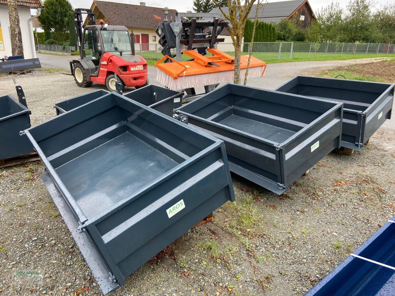 Heckcontainer du type Sonstige AROS Hecktransportbox Hydraulisch kippbar, Neumaschine en Geiselhöring (Photo 21)