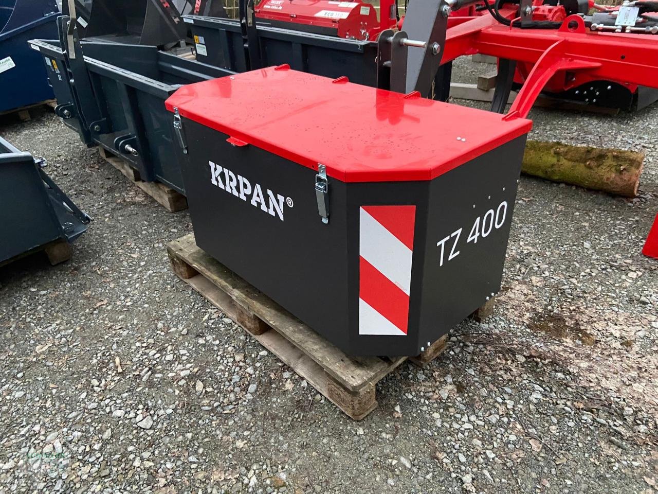 Heckcontainer du type Sonstige KRPAN Traktorkiste SLBOXTZ400 für Dreipunkt, Neumaschine en Geiselhöring (Photo 1)