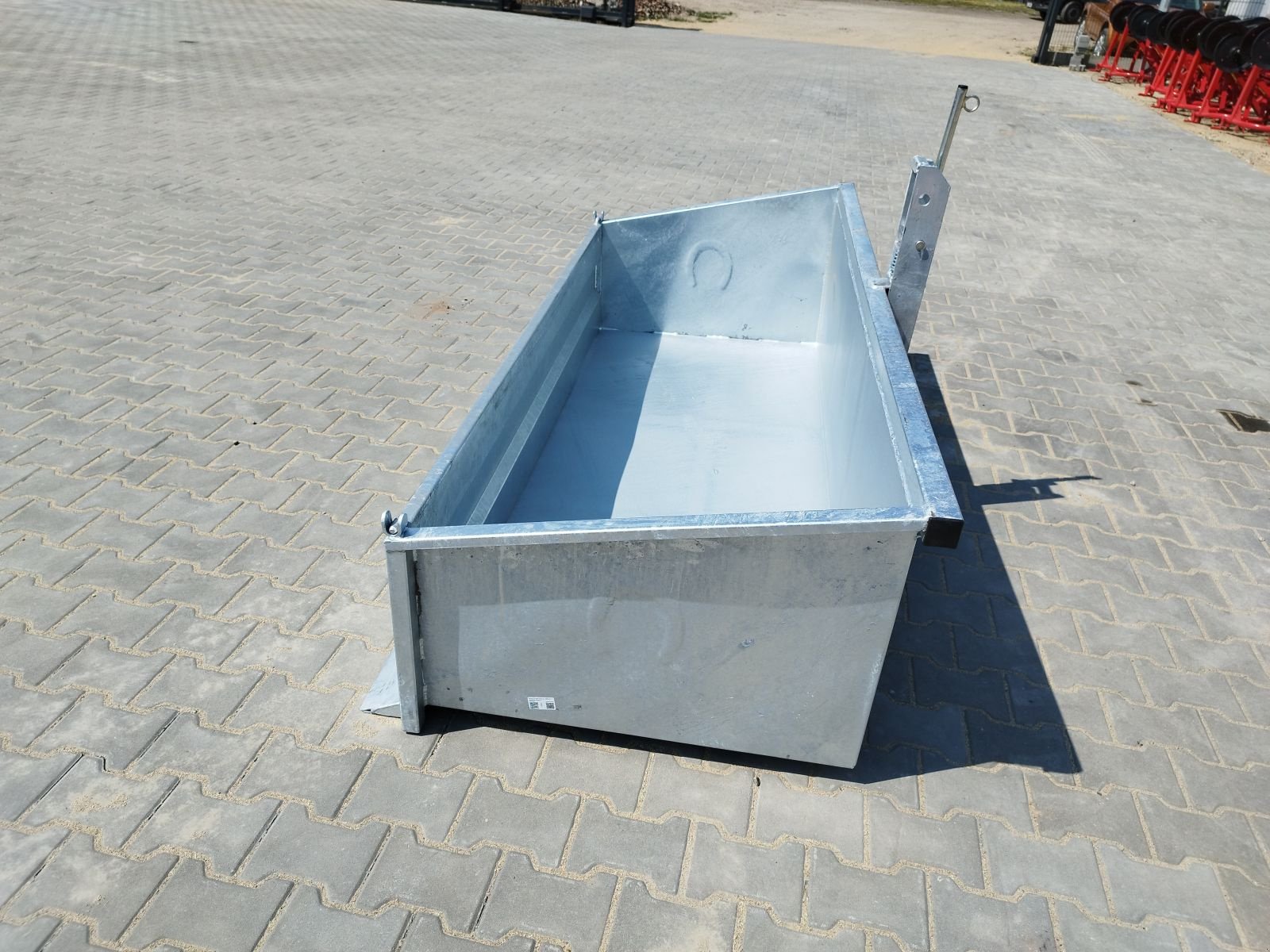 Heckcontainer του τύπου Sonstige Verzinkt Heckschaufel Heckcontainer Heckmulde Transportbox Ladekiste Kippmulde, Neumaschine σε Neuhardenberg (Φωτογραφία 8)