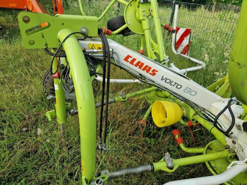 Heuwender du type CLAAS VOLTO 80, Gebrauchtmaschine en Erndtebrück-Womelsdorf (Photo 4)