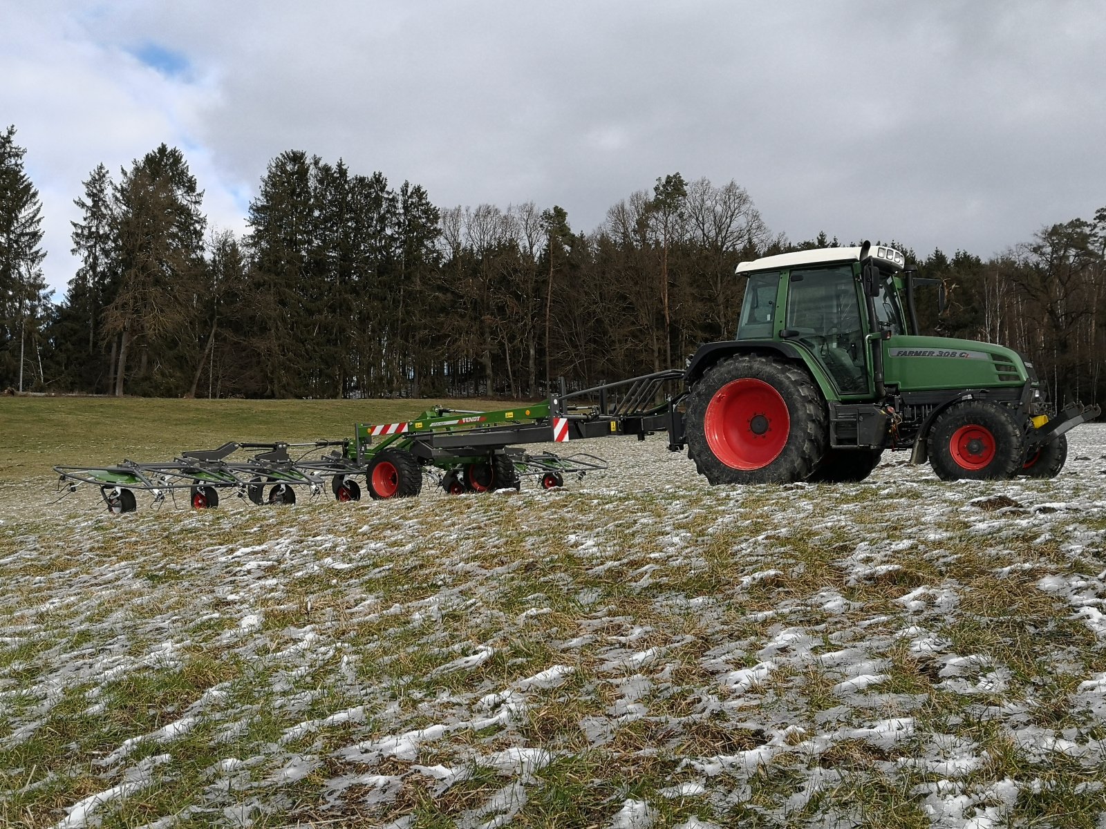 Heuwender типа Fendt Lotus 1020 T, Neumaschine в Zolling (Фотография 1)