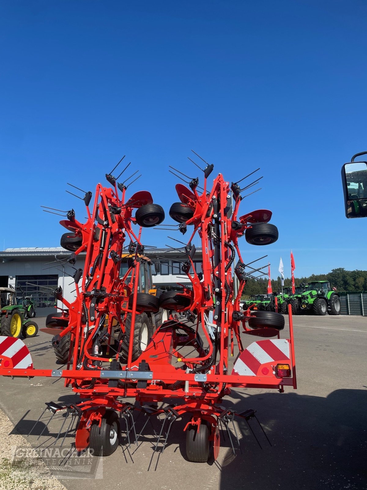 Heuwender van het type Kuhn GF 10803, Neumaschine in Pfullendorf (Foto 5)