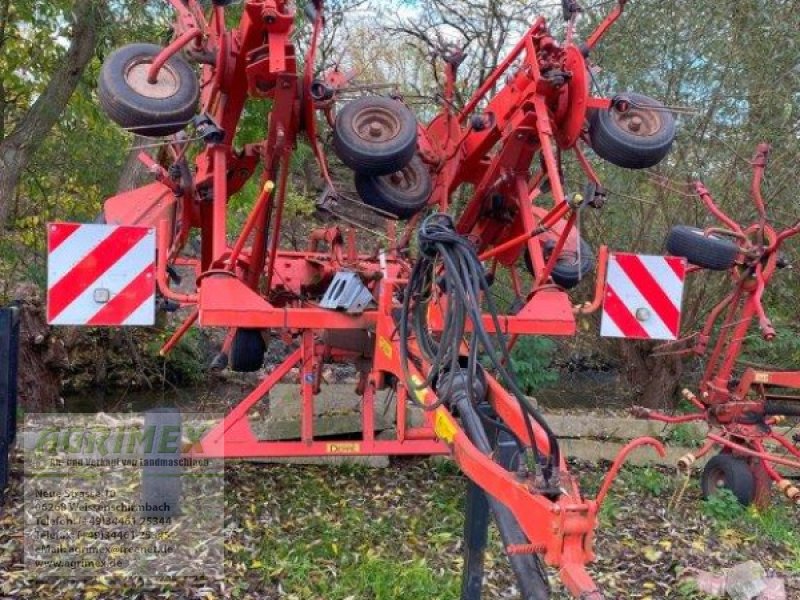 Heuwender del tipo Kuhn GF 8702 T, Gebrauchtmaschine en Weißenschirmbach (Imagen 1)