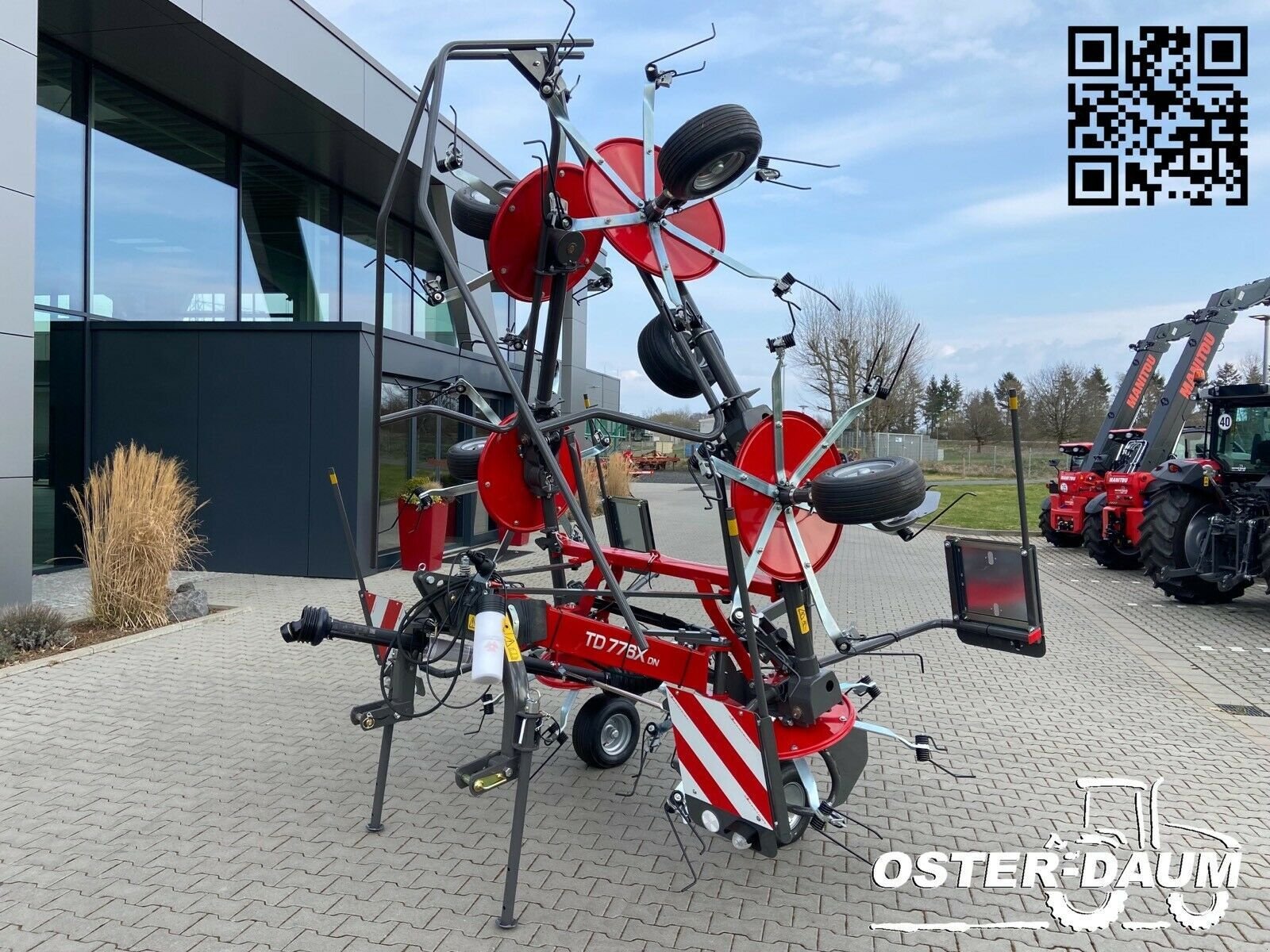 Heuwender van het type Massey Ferguson 776 X DN, Neumaschine in Kaisersesch (Foto 1)