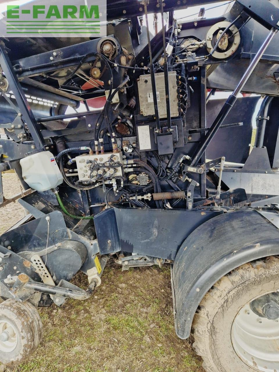 Hochdruckpresse of the type Case IH RB 545, Gebrauchtmaschine in Hamburg (Picture 8)