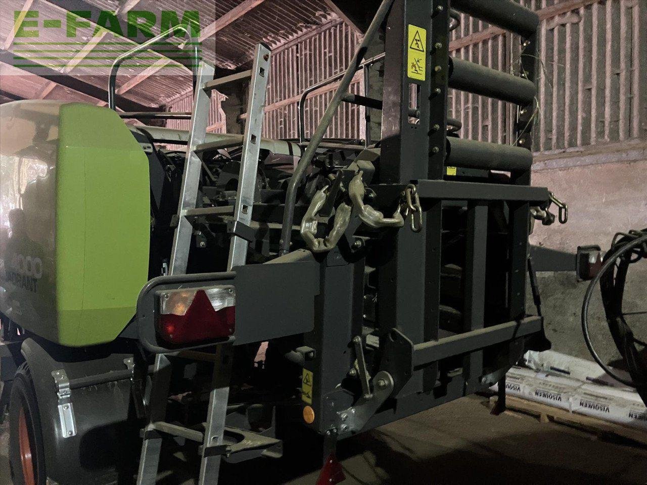 Hochdruckpresse typu CLAAS QUADRANT 4000, Gebrauchtmaschine v BRIGG (Obrázek 7)