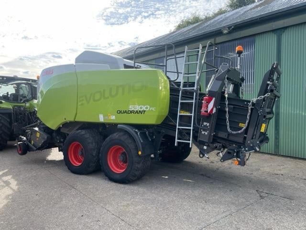 Hochdruckpresse типа CLAAS QUADRANT 5300FC, Gebrauchtmaschine в PETWORTH (Фотография 14)