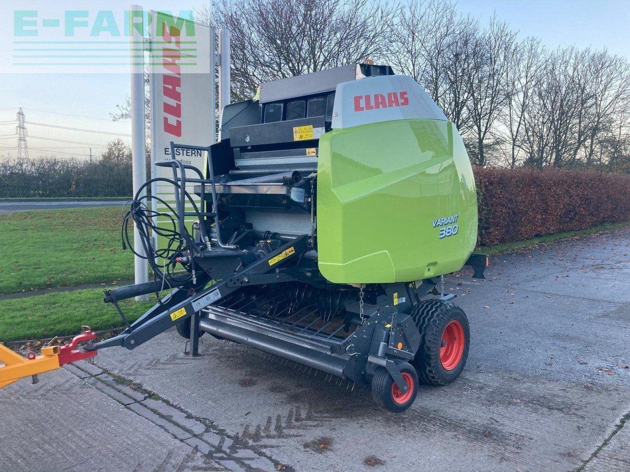 Hochdruckpresse of the type CLAAS V380, Gebrauchtmaschine in WILBERFOSS, YORK (Picture 1)