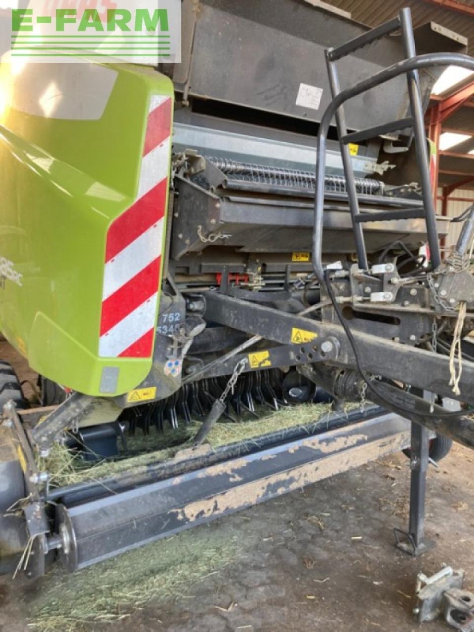 Hochdruckpresse des Typs CLAAS variant 485 rc pro, Gebrauchtmaschine in POLISOT (Bild 2)