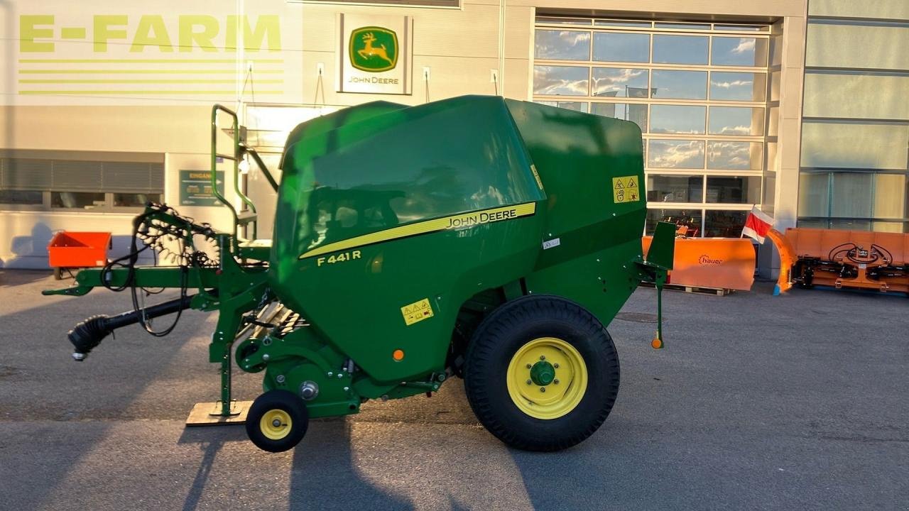 Hochdruckpresse типа John Deere F441R HC 25, Gebrauchtmaschine в REDLHAM (Фотография 2)