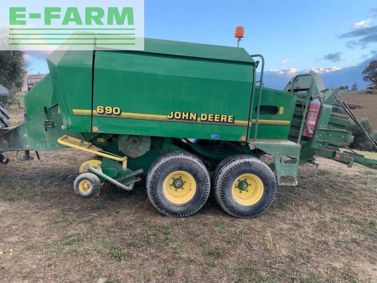 Hochdruckpresse του τύπου John Deere John Deere 690, Gebrauchtmaschine σε Hamburg (Φωτογραφία 2)