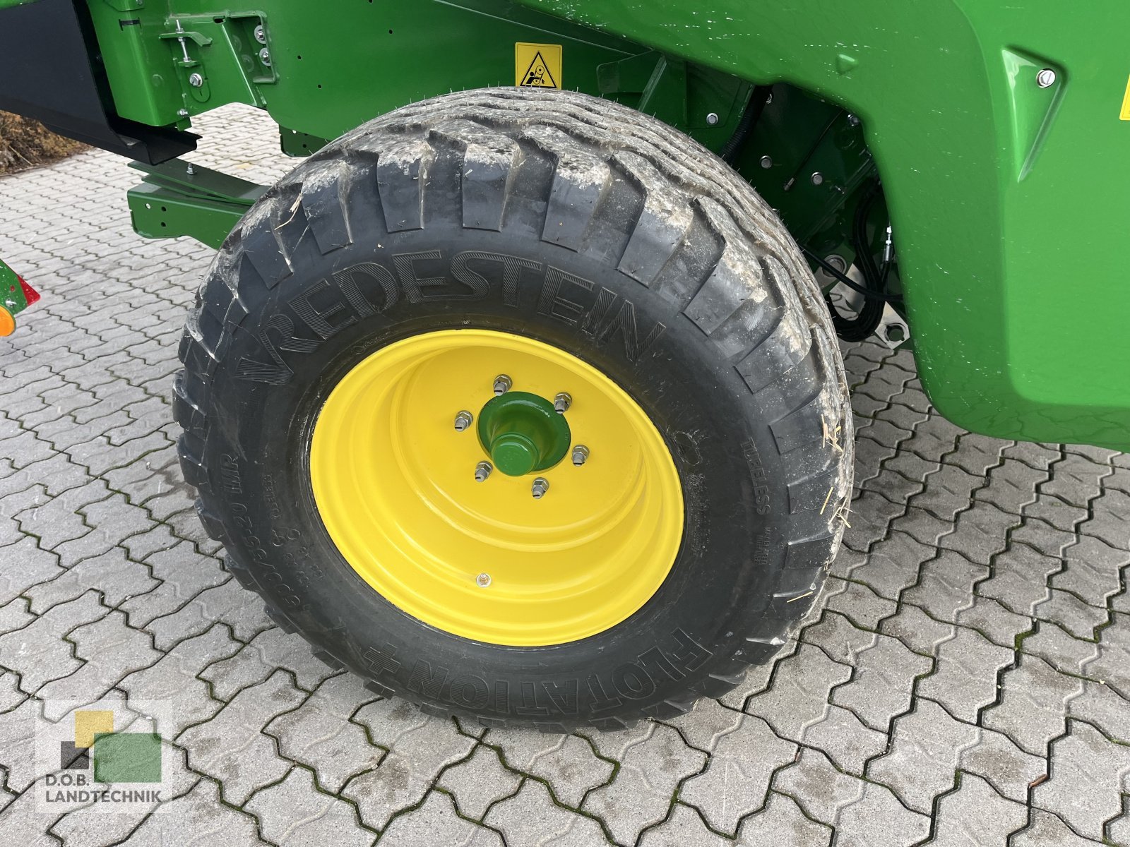 Hochdruckpresse Türe ait John Deere V451M, Neumaschine içinde Langweid am Lech (resim 6)