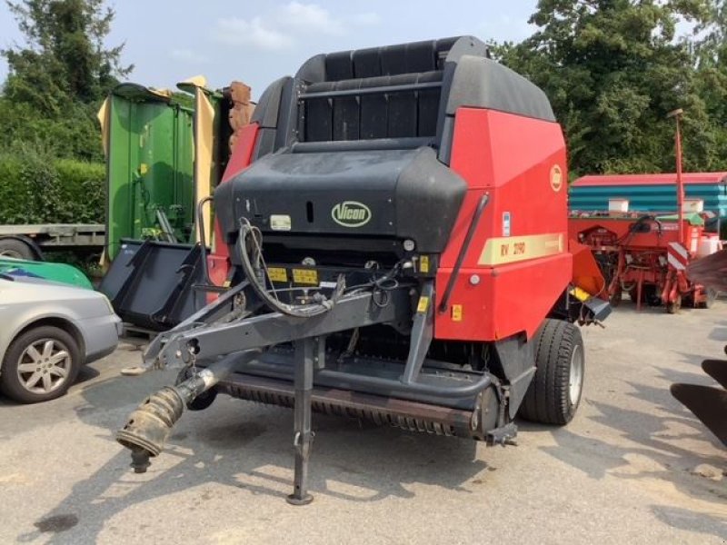 Hochdruckpresse tip Kuhn VB2190R MIXTE, Gebrauchtmaschine in les hayons (Poză 1)