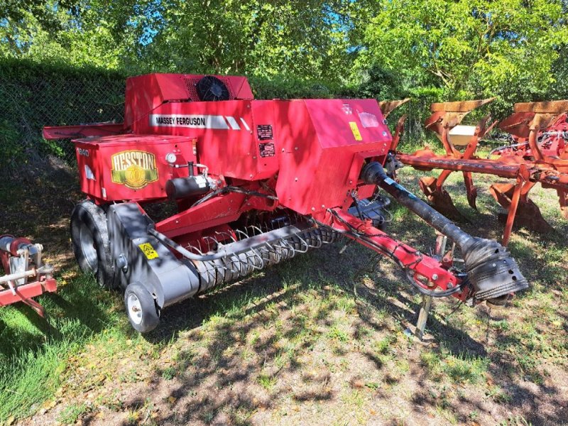 Hochdruckpresse del tipo Massey Ferguson 1840, Gebrauchtmaschine en NOVES