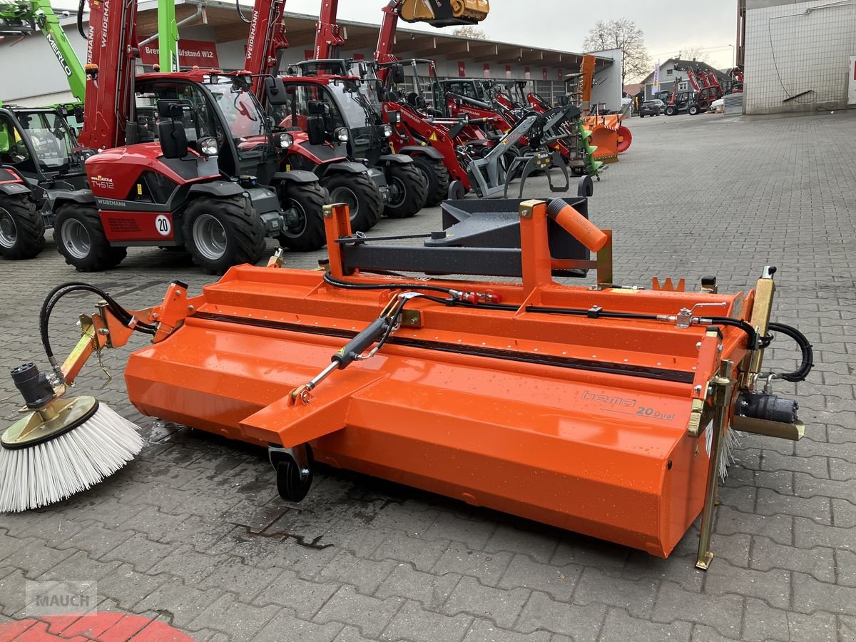 Hochdruckreiniger van het type Bema 20 Kehrmaschine  2300mm Weidemann Aufnahme, Neumaschine in Burgkirchen (Foto 1)