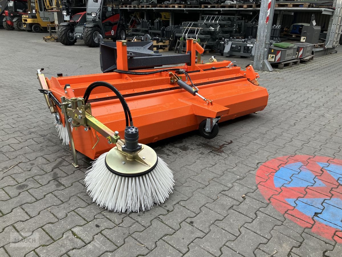 Hochdruckreiniger van het type Bema 20 Kehrmaschine  2300mm Weidemann Aufnahme, Neumaschine in Burgkirchen (Foto 7)