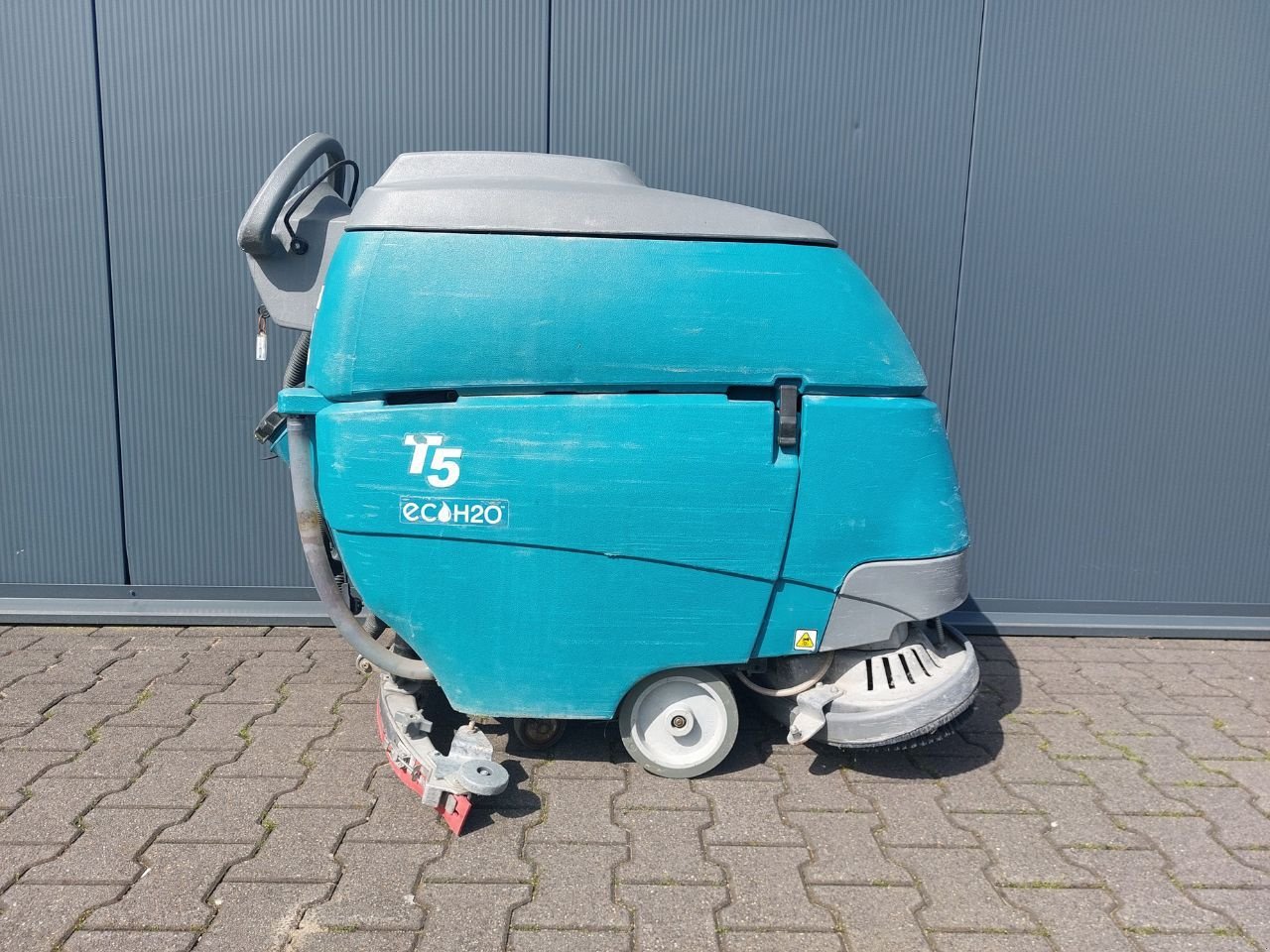 Hochdruckreiniger van het type Tennant T5, Gebrauchtmaschine in Barneveld (Foto 2)