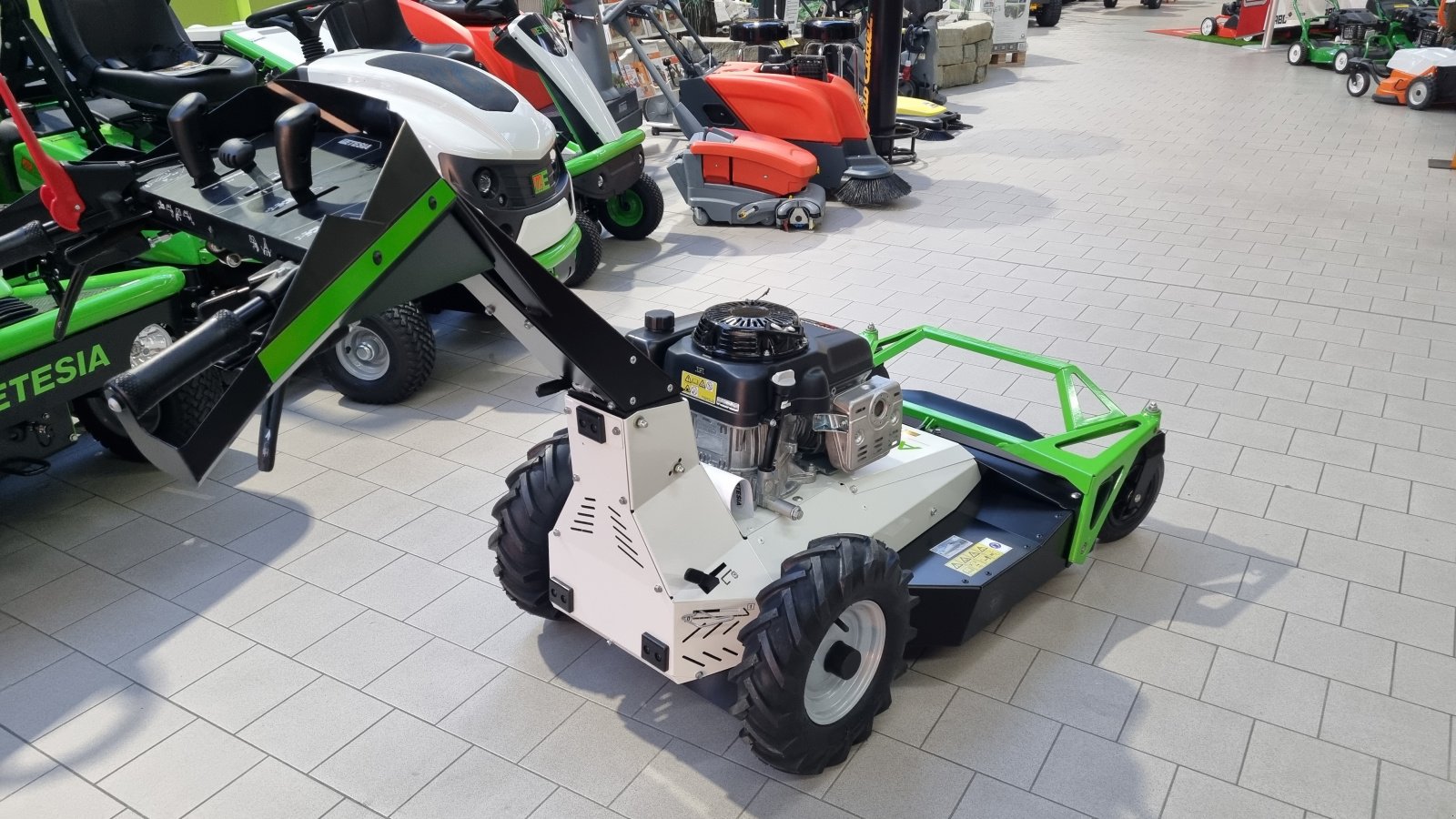 Hochgras/Wiesenmäher del tipo Etesia AH 75 Gestrüppmäher, Neumaschine In Olpe (Immagine 15)