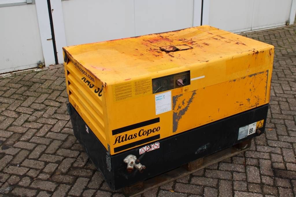 Hof-Kompressor tipa Atlas Copco XAS 36 YD, Gebrauchtmaschine u Rucphen (Slika 1)