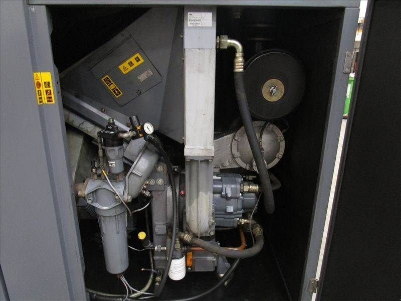 Hof-Kompressor del tipo Atlas Copco ZT 75, Gebrauchtmaschine In Waregem (Immagine 2)