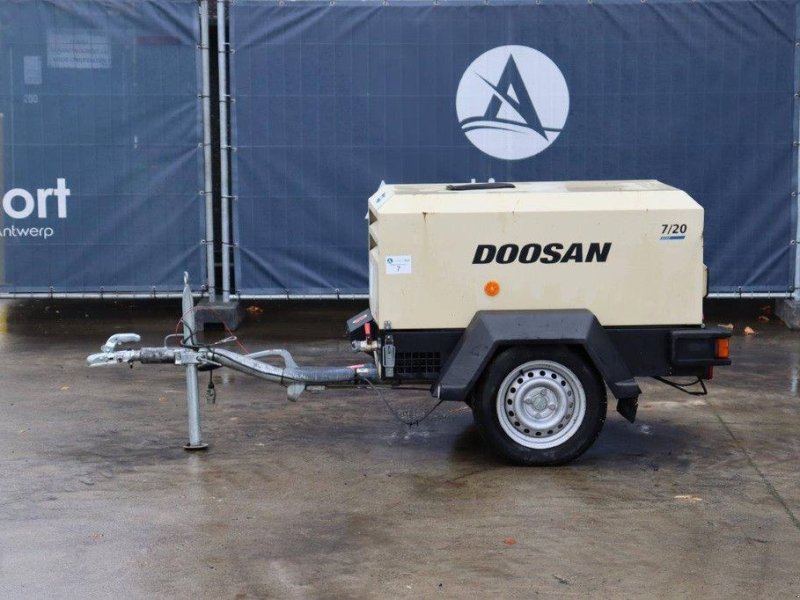 Hof-Kompressor van het type Doosan 7/20, Gebrauchtmaschine in Antwerpen (Foto 1)