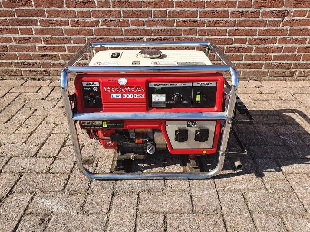 Hof-Kompressor del tipo Honda stroomaggregaat, Neumaschine In Goudriaan (Immagine 2)