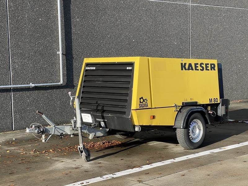 Hof-Kompressor des Typs Kaeser M 80 - N, Gebrauchtmaschine in Waregem (Bild 1)