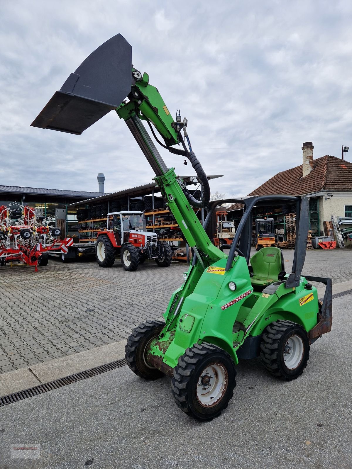 Hoflader tipa Avant 420 TOP mit Teleskoparm, Gebrauchtmaschine u Tarsdorf (Slika 11)