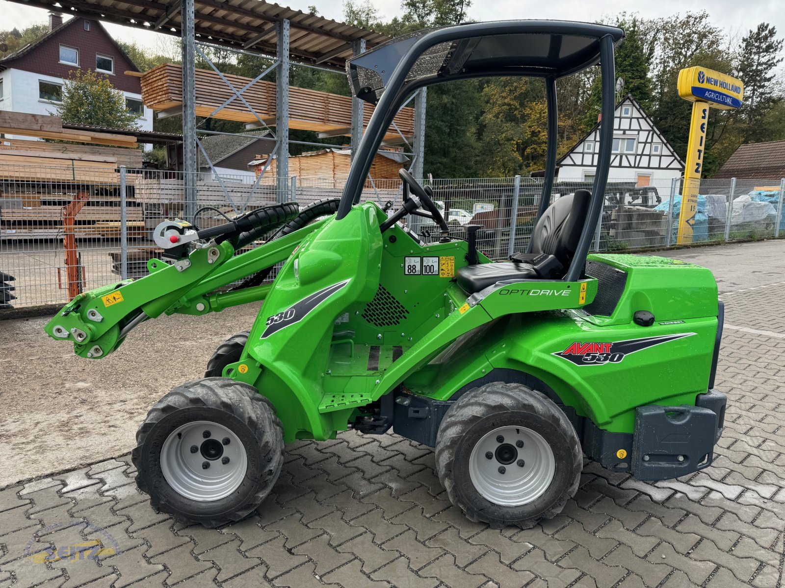 Hoflader van het type Avant 530, Neumaschine in Lindenfels-Glattbach (Foto 2)