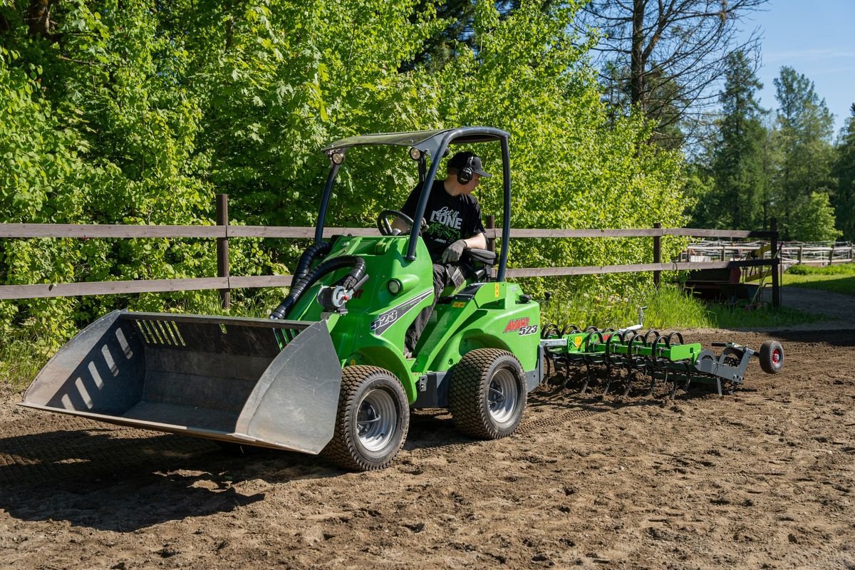 Hoflader za tip Avant Avant 423 Hoflader - AKTION, Neumaschine u Waidhofen an der Thaya (Slika 30)